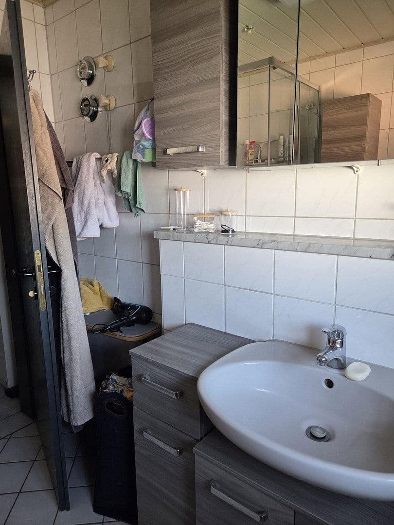 Pronájem bytu 3+1 90 m², Aufkirchener Weg 12, Erding, Bavorsko Pronájem bytu 3+1 90 m², Aufkirchener Weg 12, Erding, Bavorsko