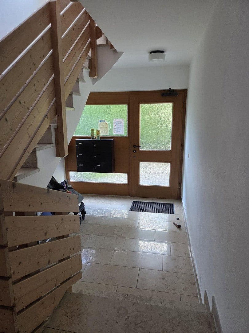 Pronájem bytu 3+1 90 m², Aufkirchener Weg 12, Erding, Bavorsko Pronájem bytu 3+1 90 m², Aufkirchener Weg 12, Erding, Bavorsko