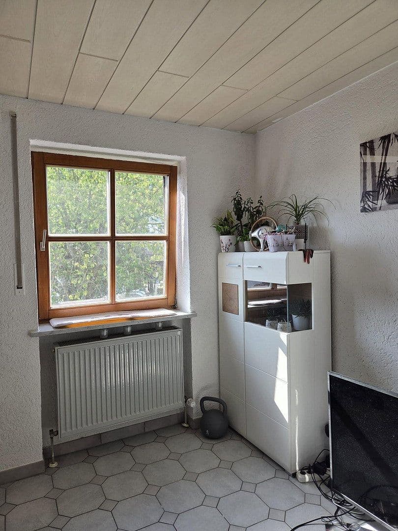 Pronájem bytu 3+1 90 m², Aufkirchener Weg 12, Erding, Bavorsko Pronájem bytu 3+1 90 m², Aufkirchener Weg 12, Erding, Bavorsko