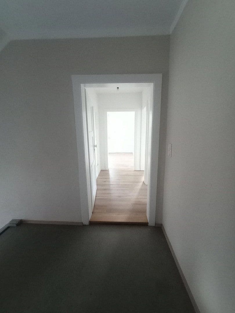 Pronájem bytu 2+1 58 m², Friedrich-Ebert-Str.57 1/2, Ingolstadt, Bavorsko Pronájem bytu 2+1 58 m², Friedrich-Ebert-Str.57 1/2, Ingolstadt, Bavorsko