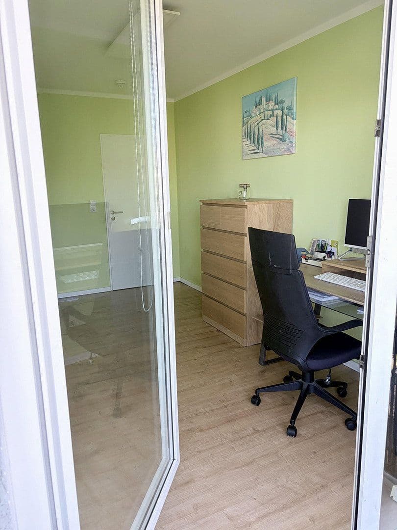 Prodej bytu 3+1 84 m², Köln, Severní Porýní-Vestfálsko Prodej bytu 3+1 84 m², Köln, Severní Porýní-Vestfálsko