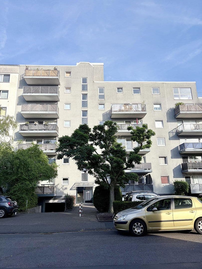 Prodej bytu 3+1 84 m², Köln, Severní Porýní-Vestfálsko Prodej bytu 3+1 84 m², Köln, Severní Porýní-Vestfálsko