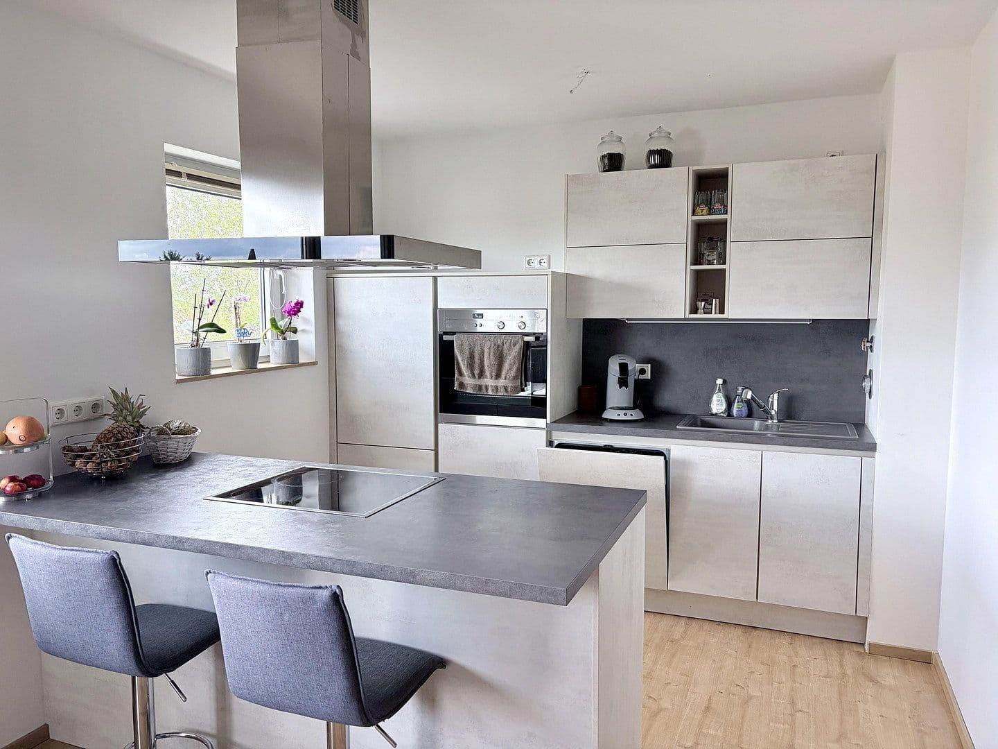 Prodej bytu 3+1 84 m², Köln, Severní Porýní-Vestfálsko Prodej bytu 3+1 84 m², Köln, Severní Porýní-Vestfálsko