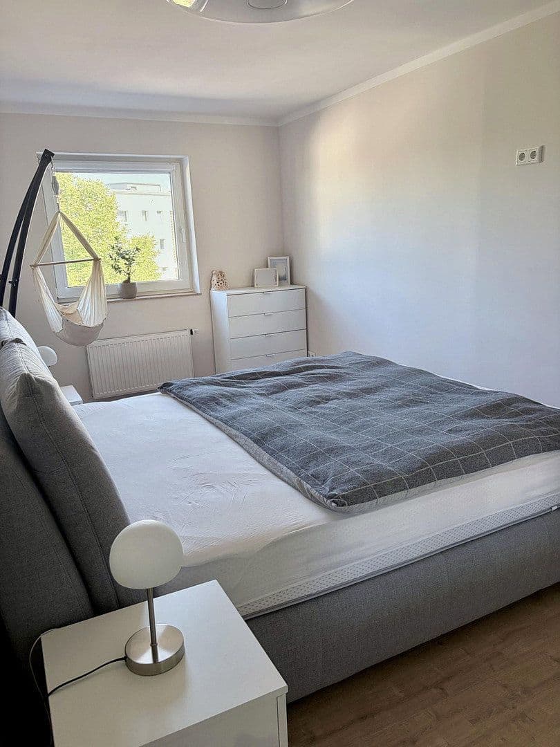 Prodej bytu 3+1 84 m², Köln, Severní Porýní-Vestfálsko Prodej bytu 3+1 84 m², Köln, Severní Porýní-Vestfálsko