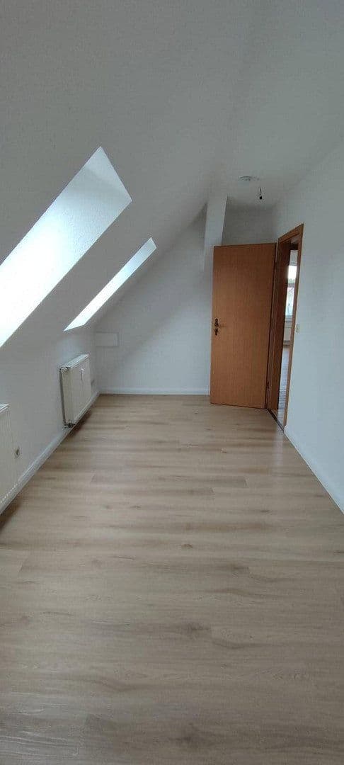 Pronájem bytu 2+kk 95 m², Mahlenziener Dorfstr., 14, Brandenburg, Braniborsko Pronájem bytu 2+kk 95 m², Mahlenziener Dorfstr., 14, Brandenburg, Braniborsko