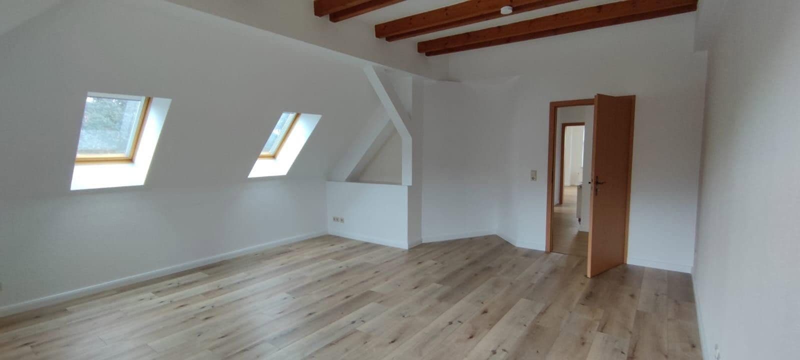 Pronájem bytu 2+kk 95 m², Mahlenziener Dorfstr., 14, Brandenburg, Braniborsko Pronájem bytu 2+kk 95 m², Mahlenziener Dorfstr., 14, Brandenburg, Braniborsko