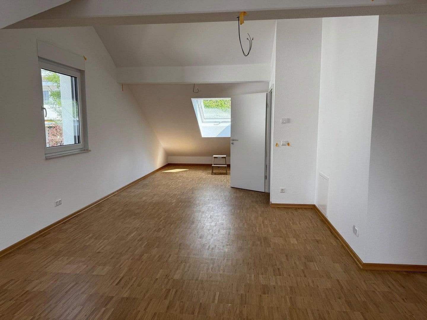 Pronájem domu 136 m², pozemek 350 m², Steinenbronner Straße 31, Sindelfingen, Bádensko-Württembersko Pronájem domu 136 m², pozemek 350 m², Steinenbronner Straße 31, Sindelfingen, Bádensko-Württembersko