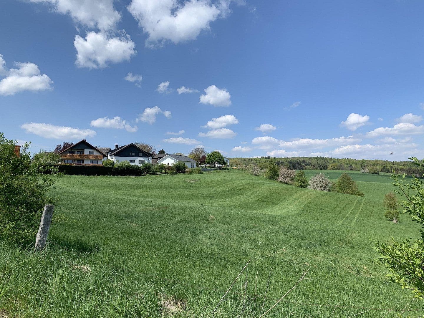 Pronájem bytu 3+1 75 m², Modautal, Hessen Pronájem bytu 3+1 75 m², Modautal, Hessen