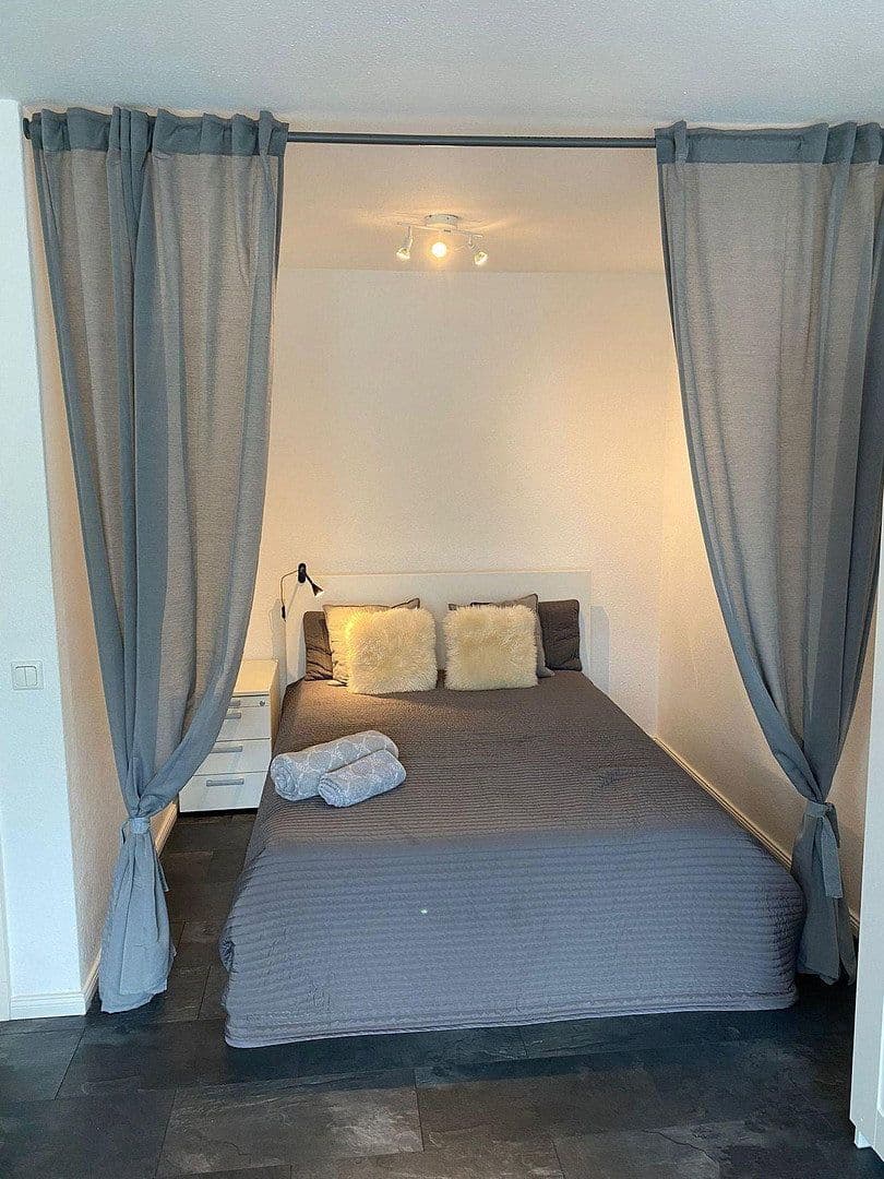 Pronájem bytu 1+1 42 m², Wedel, Šlesvicko-Holštýnsko Pronájem bytu 1+1 42 m², Wedel, Šlesvicko-Holštýnsko