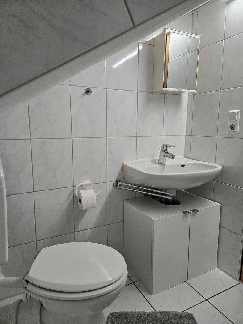 Pronájem bytu 2+1 40 m², Waiblingen, Bádensko-Württembersko Pronájem bytu 2+1 40 m², Waiblingen, Bádensko-Württembersko