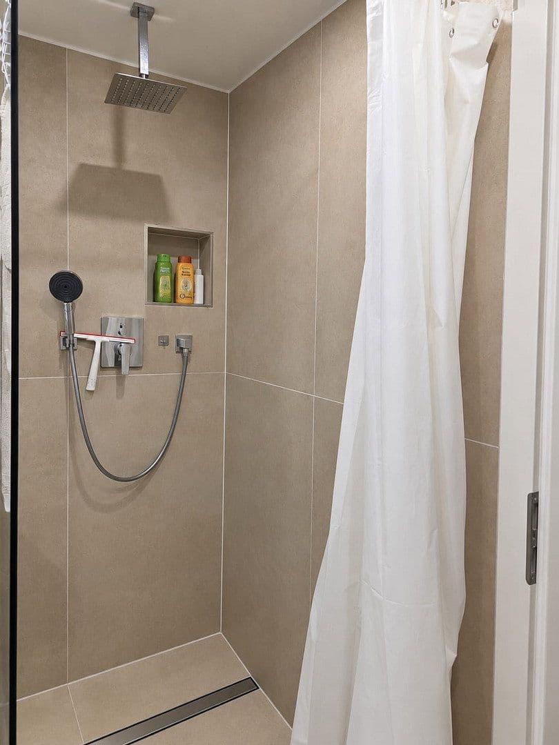 Pronájem bytu 3+1 71 m², St.-Gallener-Straße 42, Ulm, Bádensko-Württembersko Pronájem bytu 3+1 71 m², St.-Gallener-Straße 42, Ulm, Bádensko-Württembersko