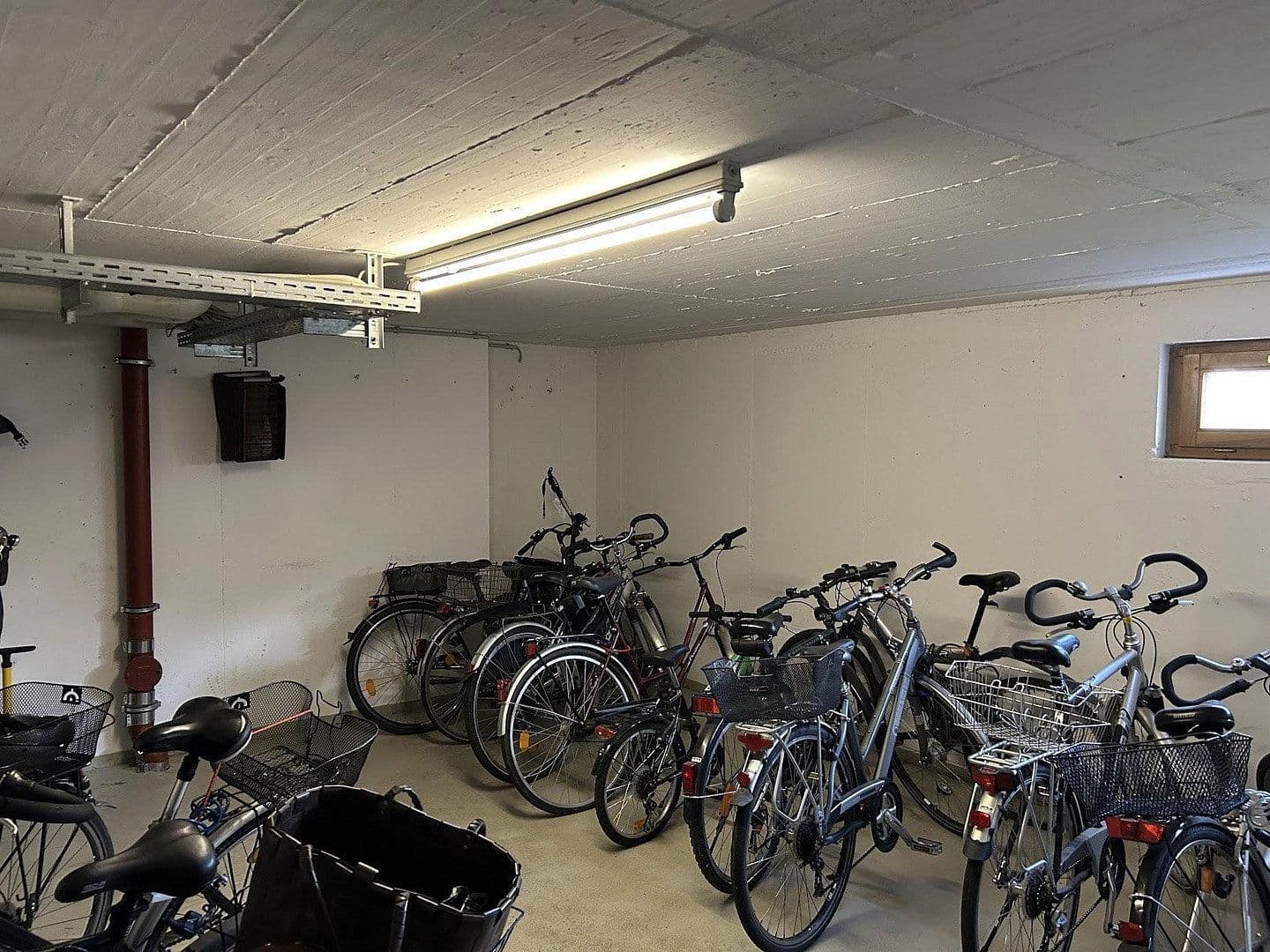 Pronájem bytu 3+1 71 m², St.-Gallener-Straße 42, Ulm, Bádensko-Württembersko Pronájem bytu 3+1 71 m², St.-Gallener-Straße 42, Ulm, Bádensko-Württembersko