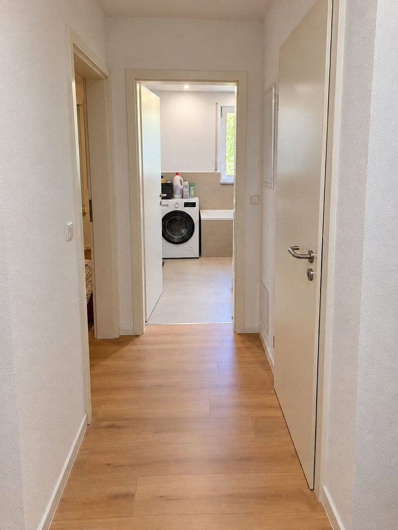 Pronájem bytu 3+1 71 m², St.-Gallener-Straße 42, Ulm, Bádensko-Württembersko Pronájem bytu 3+1 71 m², St.-Gallener-Straße 42, Ulm, Bádensko-Württembersko