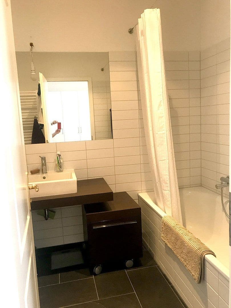 Prodej bytu 4+1 120 m², Berlin, Berlín Prodej bytu 4+1 120 m², Berlin, Berlín