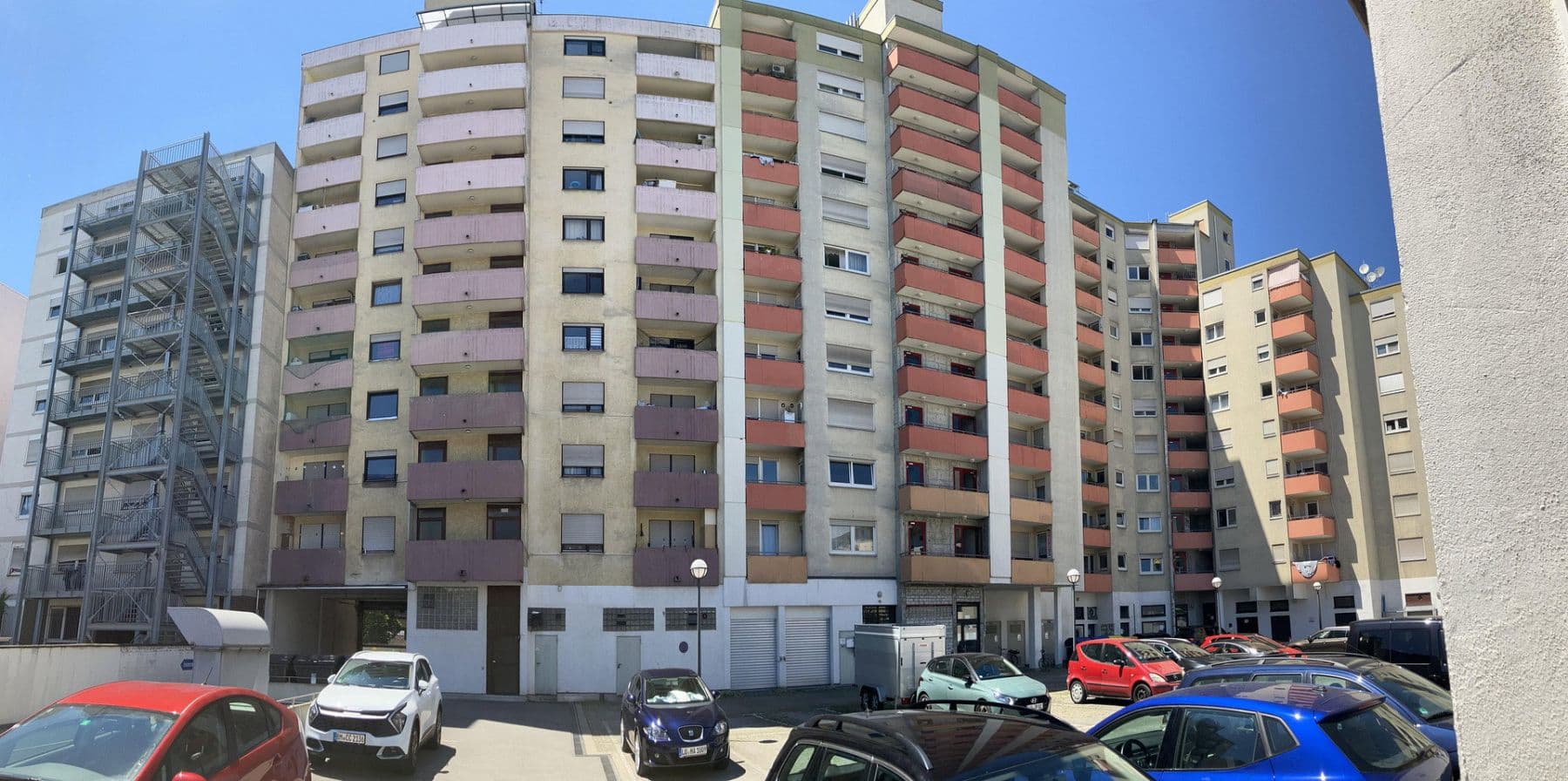 Pronájem bytu 2+1 40 m², Bürgermeister-Kutterer-Str. 14, Ludwigshafen am Rhein, Porýní-Falc Pronájem bytu 2+1 40 m², Bürgermeister-Kutterer-Str. 14, Ludwigshafen am Rhein, Porýní-Falc