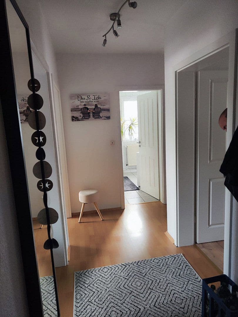 Pronájem bytu 3+1 78 m², Finkenweg 4, Wathlingen, Dolní Sasko Pronájem bytu 3+1 78 m², Finkenweg 4, Wathlingen, Dolní Sasko