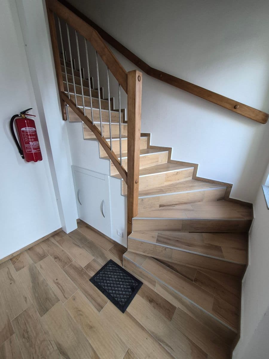 Pronájem bytu 2+kk 45 m², Revoluční, Přeštice, Plzeňský kraj Pronájem bytu 2+kk 45 m², Revoluční, Přeštice, Plzeňský kraj