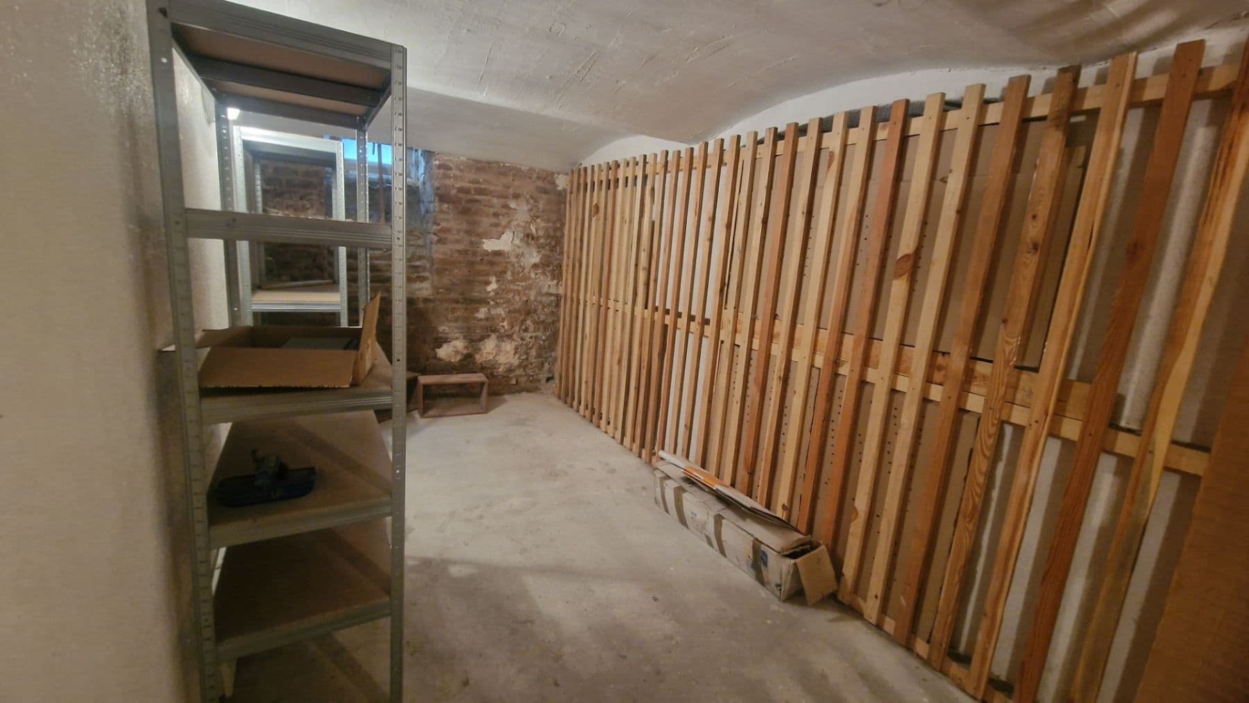 Pronájem bytu 2+kk 38 m², Zvěřinova, Brno, Jihomoravský kraj Pronájem bytu 2+kk 38 m², Zvěřinova, Brno, Jihomoravský kraj