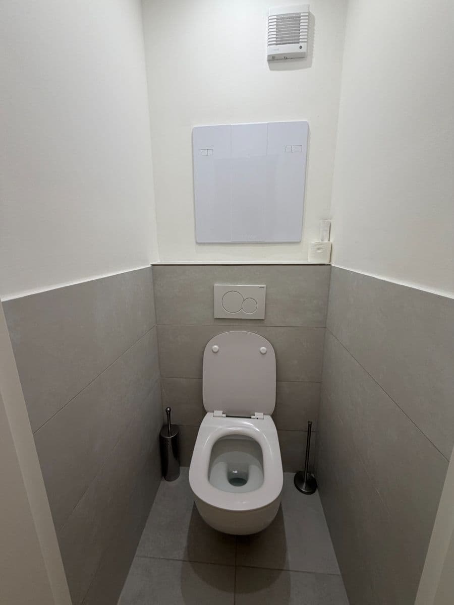 Prodej bytu 3+1 77 m², Horný Šianec, Trenčín, Trenčiansky kraj Prodej bytu 3+1 77 m², Horný Šianec, Trenčín, Trenčiansky kraj