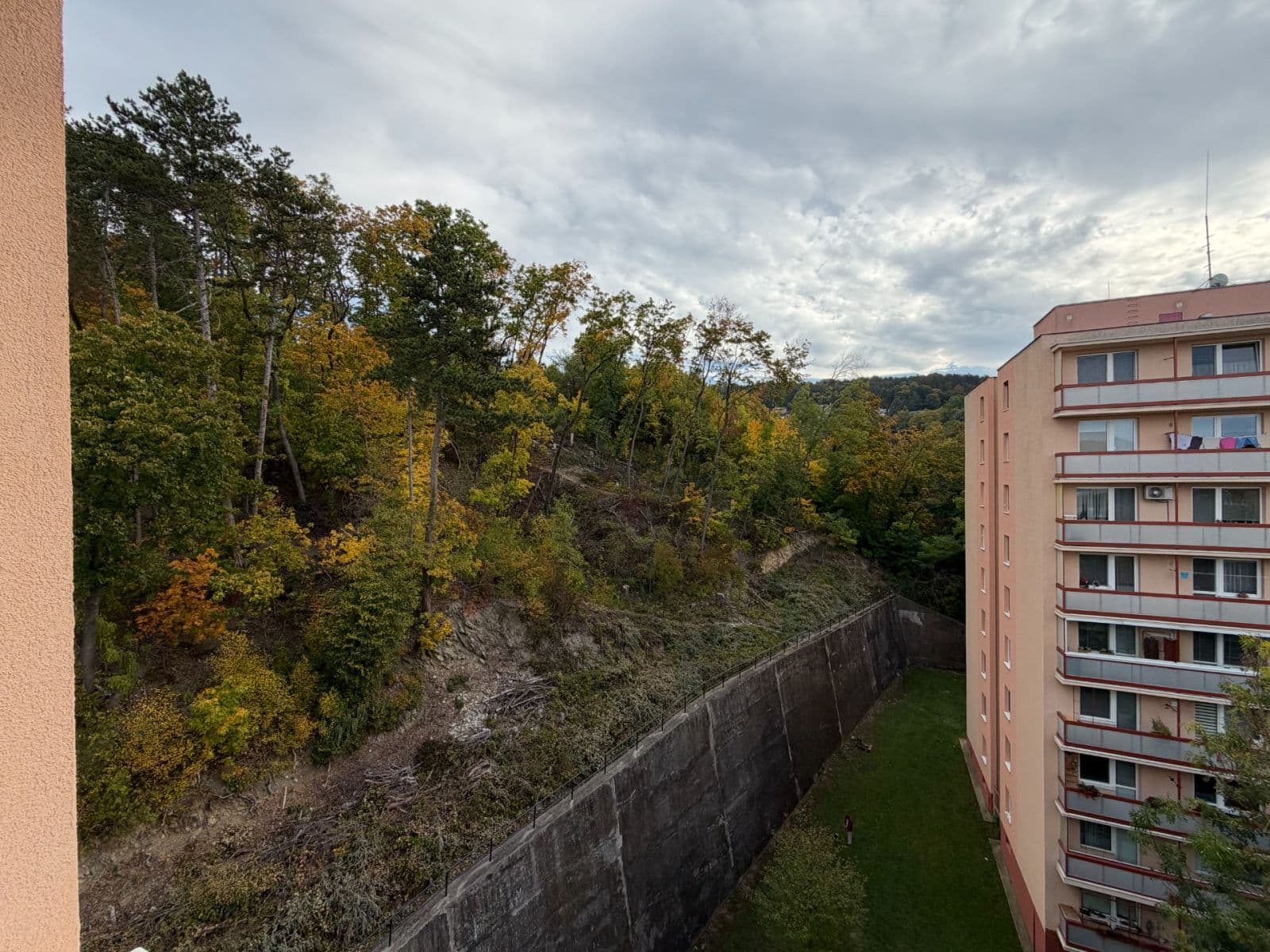 Prodej bytu 3+1 77 m², Horný Šianec, Trenčín, Trenčiansky kraj Prodej bytu 3+1 77 m², Horný Šianec, Trenčín, Trenčiansky kraj