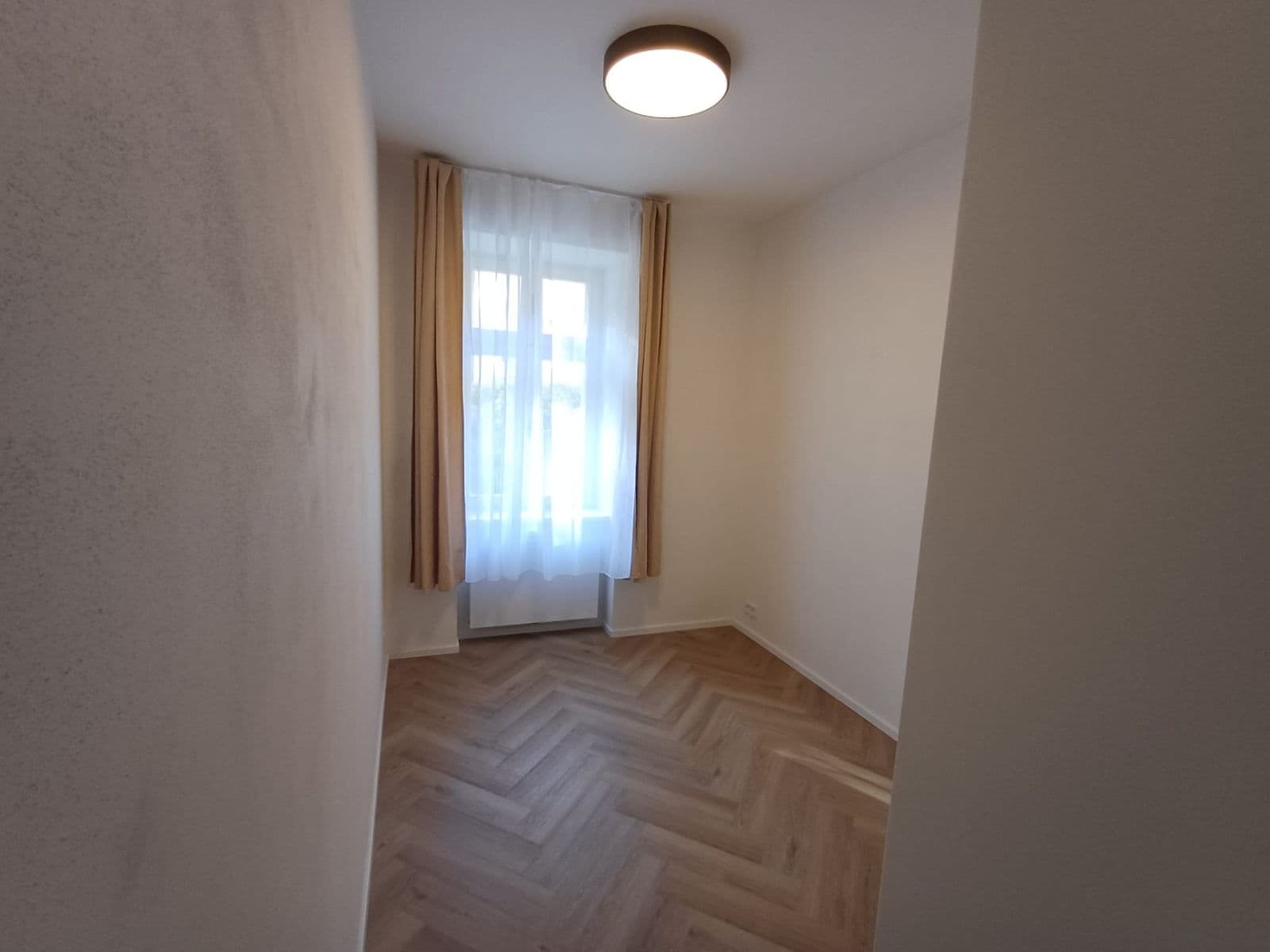 Pronájem bytu 2+kk 40 m², Bořivojova, Praha, Praha Pronájem bytu 2+kk 40 m², Bořivojova, Praha, Praha