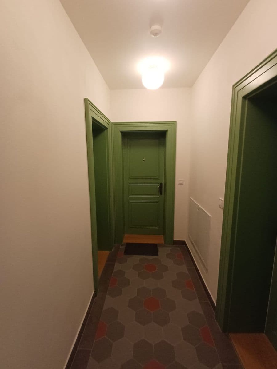 Pronájem bytu 2+kk 40 m², Bořivojova, Praha, Praha Pronájem bytu 2+kk 40 m², Bořivojova, Praha, Praha