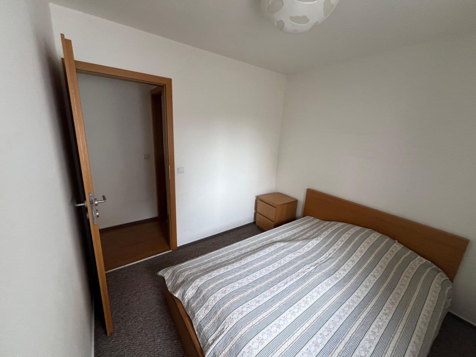 Pronájem bytu 2+kk 30 m², U Vodoteče, Vysoký Újezd, Středočeský kraj Pronájem bytu 2+kk 30 m², U Vodoteče, Vysoký Újezd, Středočeský kraj