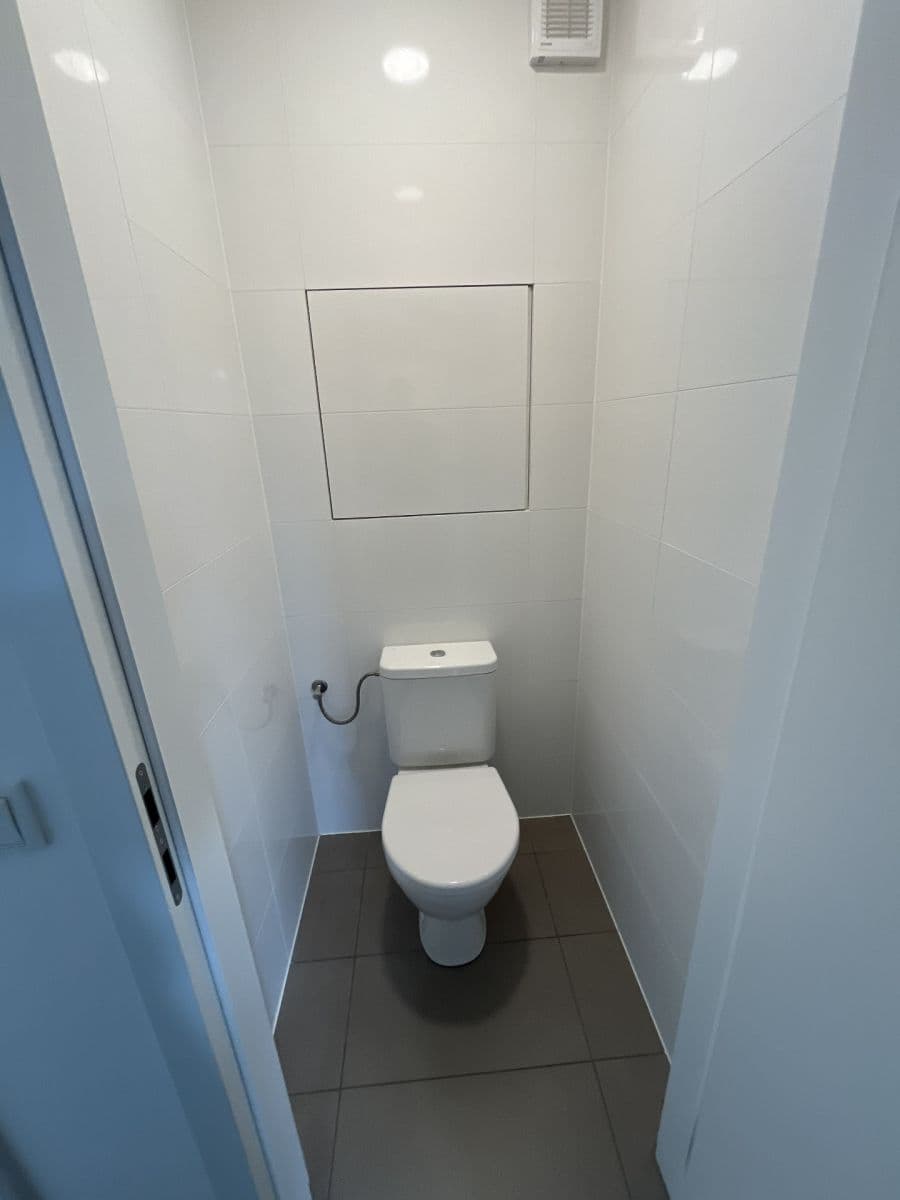 Pronájem bytu 2+1 55 m², Šrámkova, Brno, Jihomoravský kraj Pronájem bytu 2+1 55 m², Šrámkova, Brno, Jihomoravský kraj