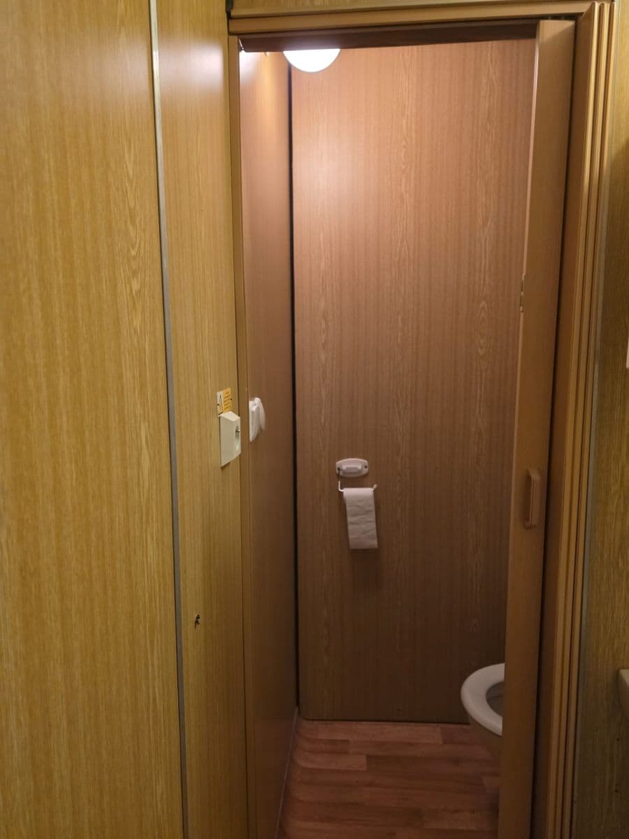 Pronájem bytu 2+kk 43 m², Brandtova, Ústí nad Labem, Ústecký kraj Pronájem bytu 2+kk 43 m², Brandtova, Ústí nad Labem, Ústecký kraj
