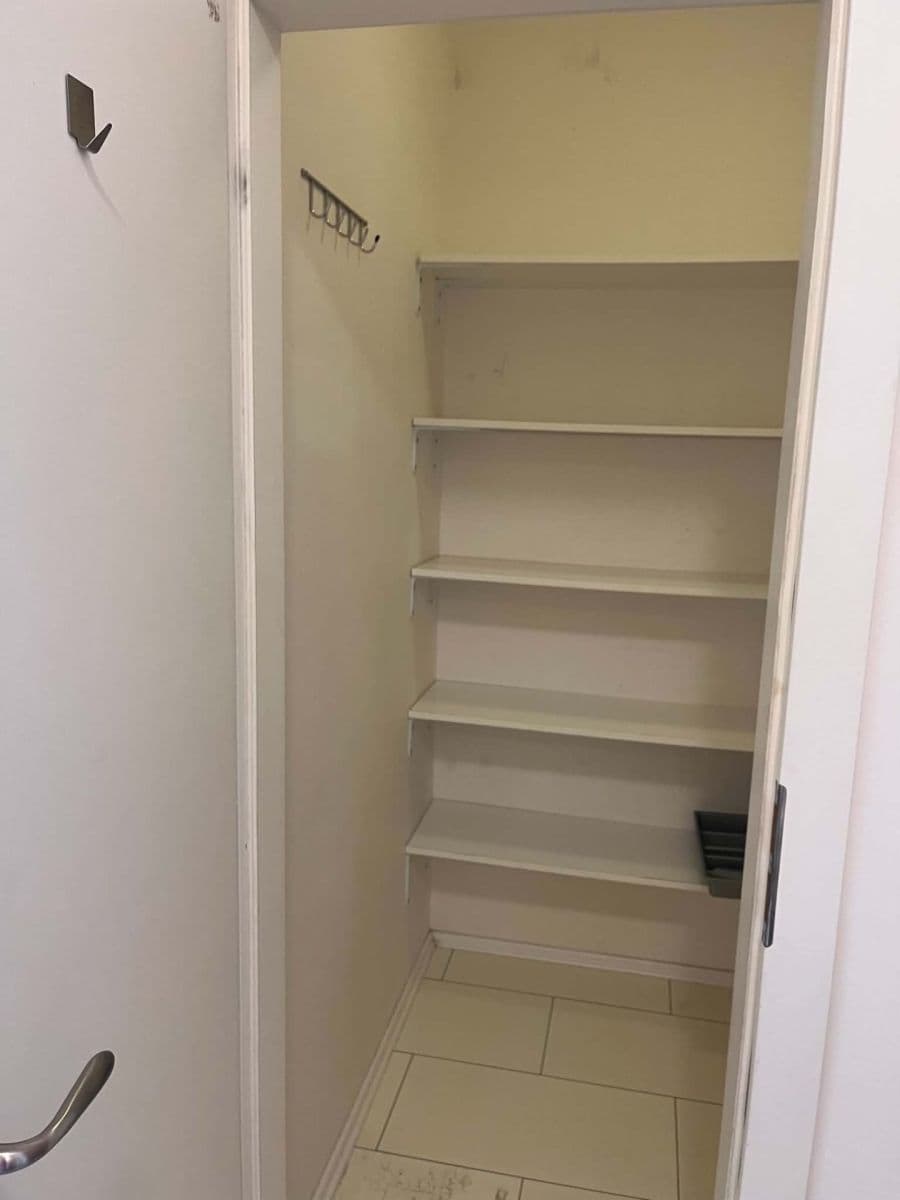 Pronájem bytu 2+kk 53 m², V Honech, Klecany, Středočeský kraj Pronájem bytu 2+kk 53 m², V Honech, Klecany, Středočeský kraj