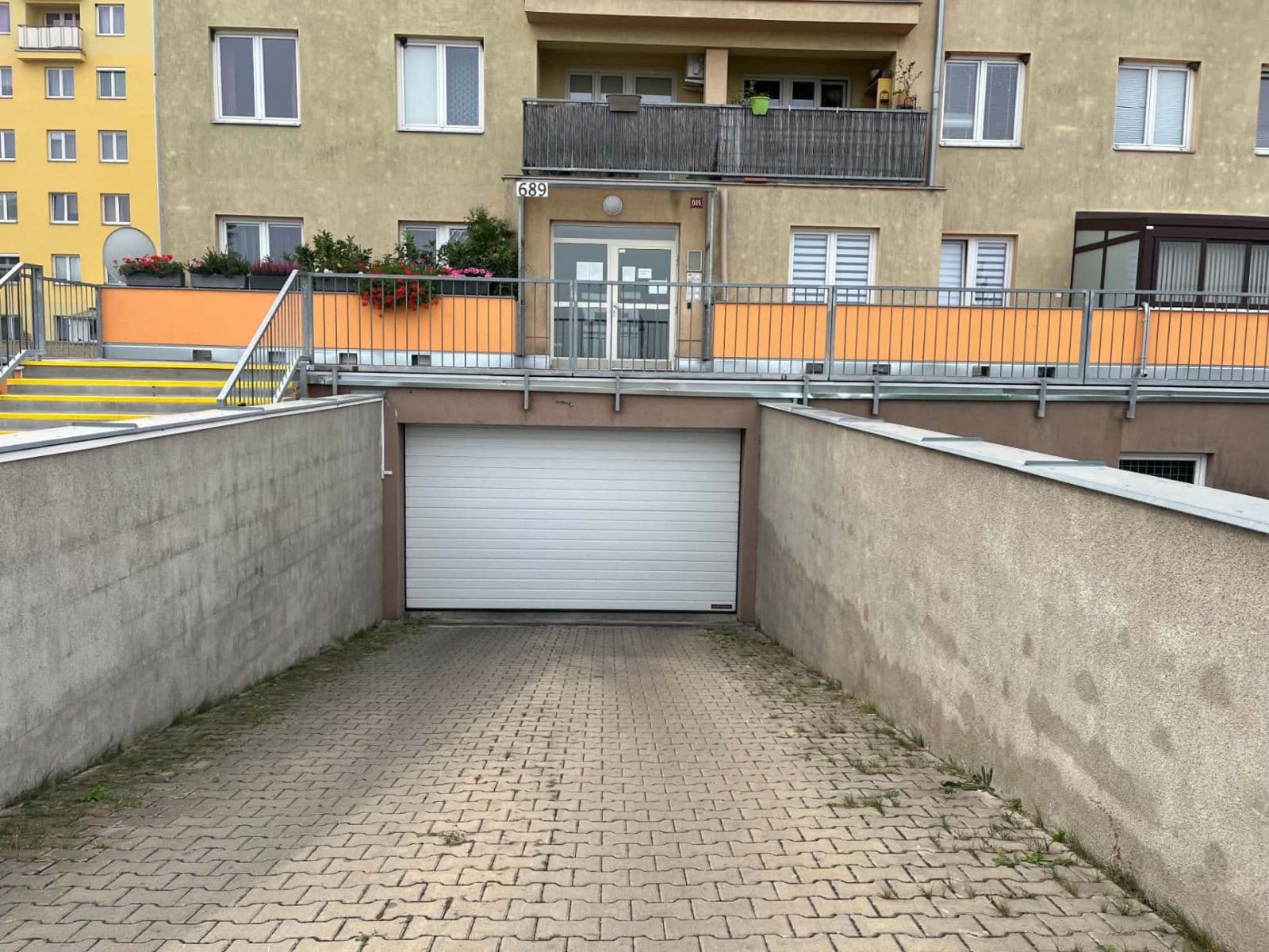 Pronájem bytu 2+kk 53 m², V Honech, Klecany, Středočeský kraj Pronájem bytu 2+kk 53 m², V Honech, Klecany, Středočeský kraj