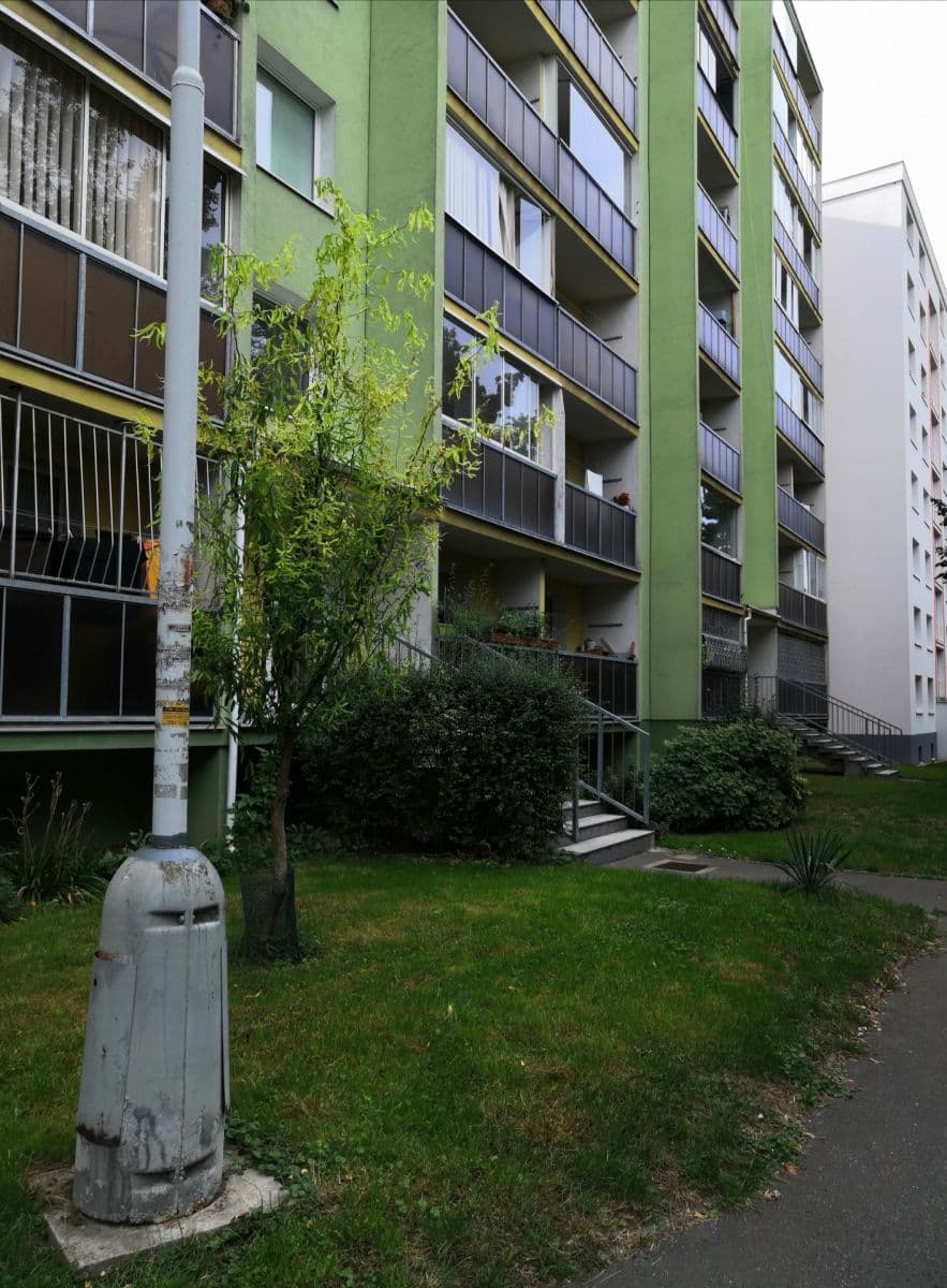 Prodej bytu 3+1 75 m², Chlebovická, Praha, Praha Prodej bytu 3+1 75 m², Chlebovická, Praha, Praha