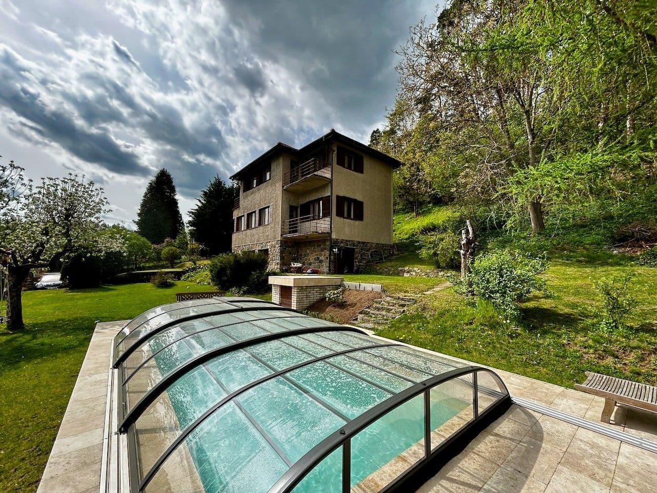 Prodej domu 148 m², pozemek 2.125 m², Chocerady, Středočeský kraj Prodej domu 148 m², pozemek 2.125 m², Chocerady, Středočeský kraj