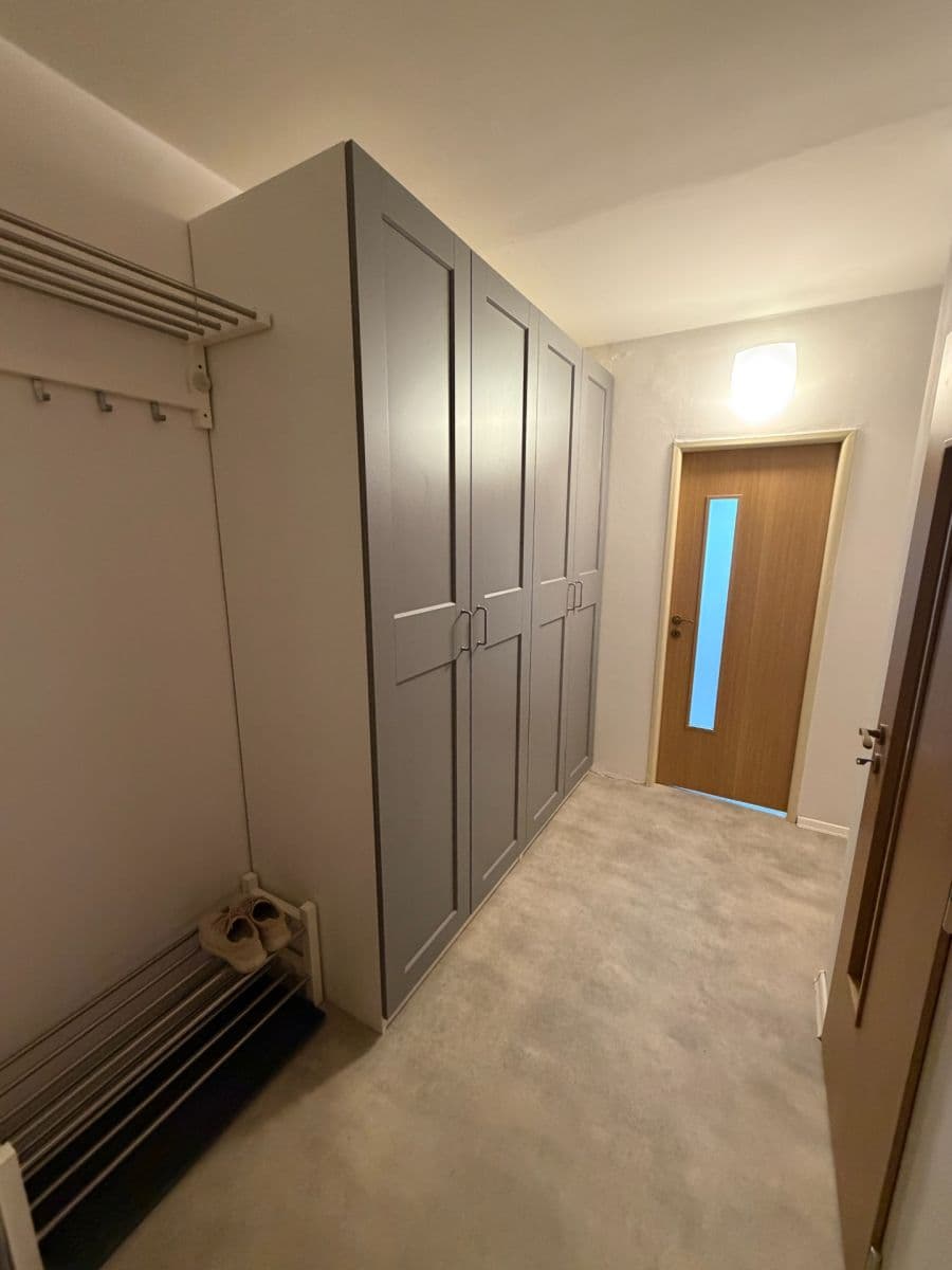 Pronájem bytu 2+kk 43 m², Frýdlantská, Praha, Praha Pronájem bytu 2+kk 43 m², Frýdlantská, Praha, Praha