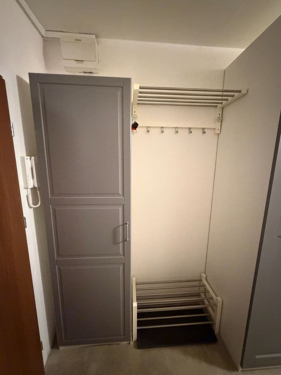 Pronájem bytu 2+kk 43 m², Frýdlantská, Praha, Praha Pronájem bytu 2+kk 43 m², Frýdlantská, Praha, Praha
