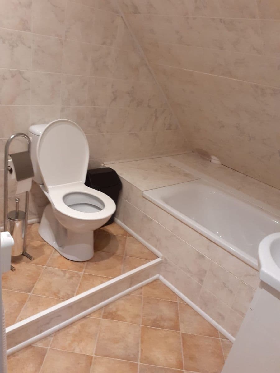 Pronájem bytu 4+1 120 m², K Dýmači, Praha, Praha Pronájem bytu 4+1 120 m², K Dýmači, Praha, Praha