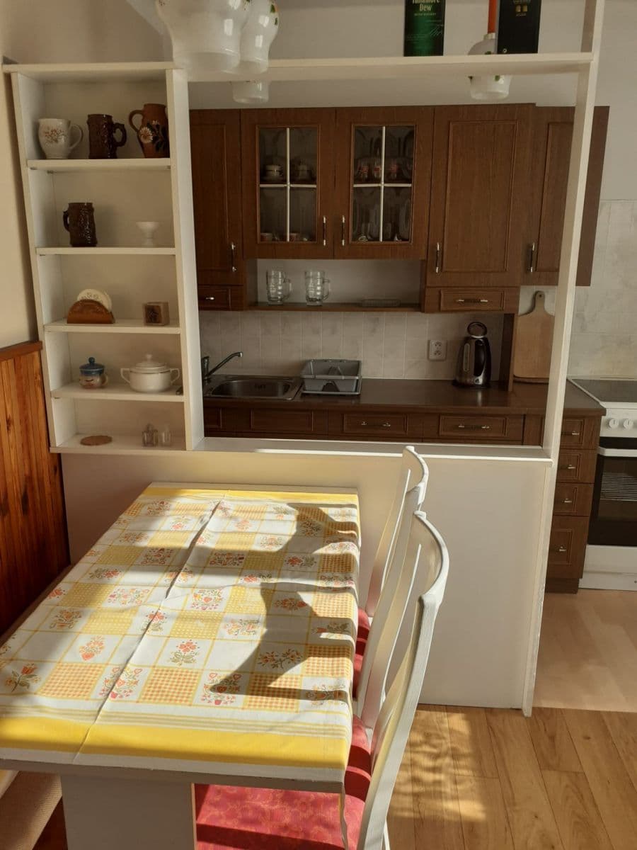 Pronájem bytu 4+1 120 m², K Dýmači, Praha, Praha Pronájem bytu 4+1 120 m², K Dýmači, Praha, Praha