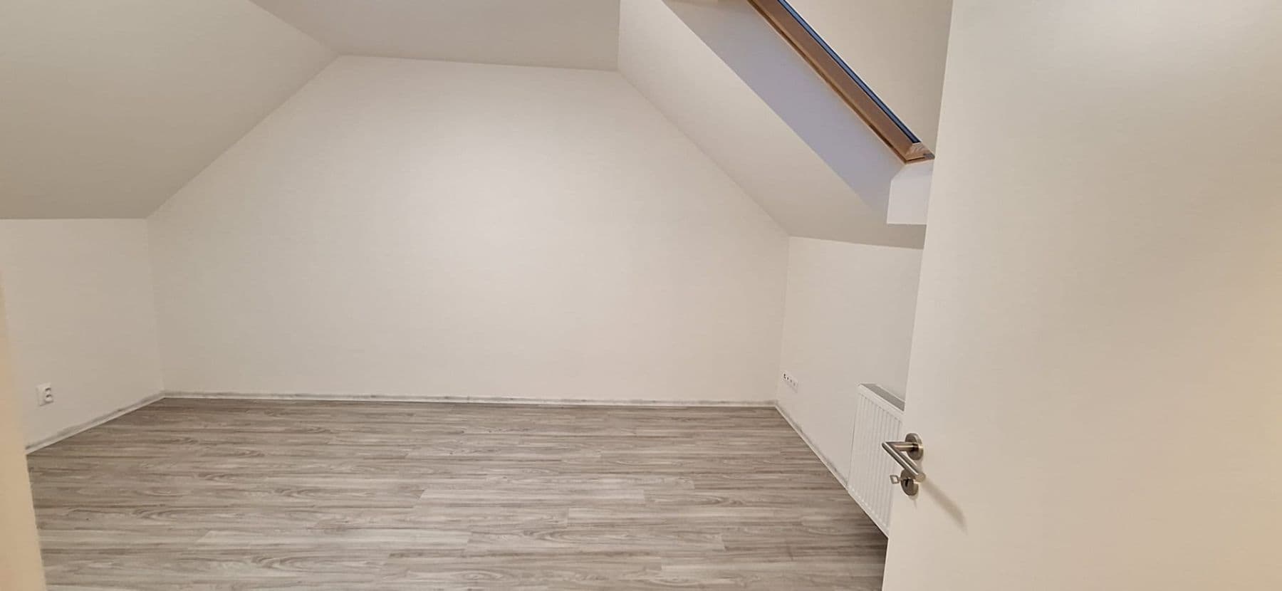 Pronájem domu 110 m², pozemek 299 m², Beřovice, Středočeský kraj Pronájem domu 110 m², pozemek 299 m², Beřovice, Středočeský kraj
