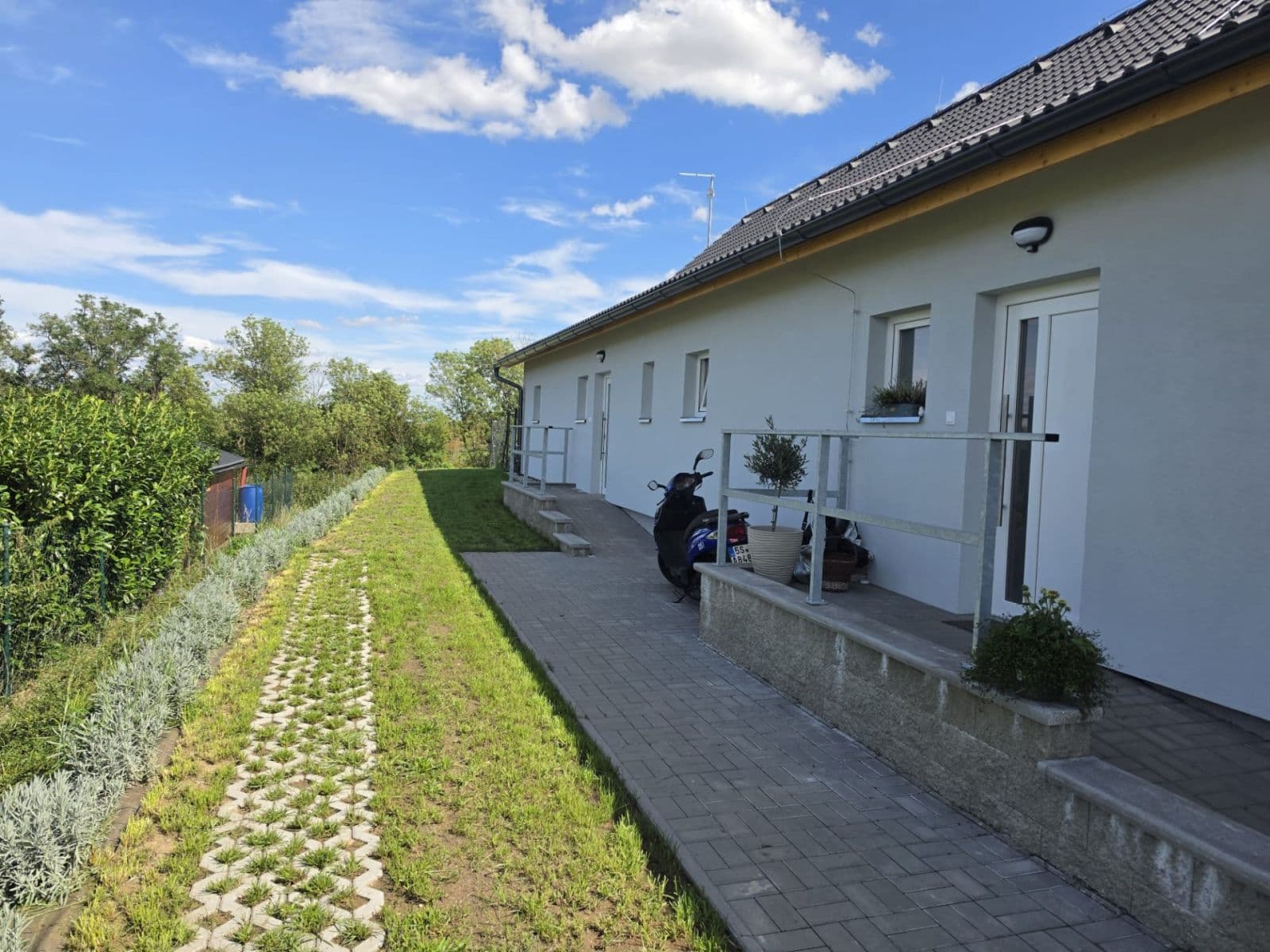 Pronájem domu 110 m², pozemek 299 m², Beřovice, Středočeský kraj Pronájem domu 110 m², pozemek 299 m², Beřovice, Středočeský kraj