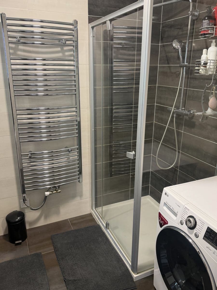 Pronájem bytu 2+kk 53 m², Topolová, Olomouc, Olomoucký kraj Pronájem bytu 2+kk 53 m², Topolová, Olomouc, Olomoucký kraj