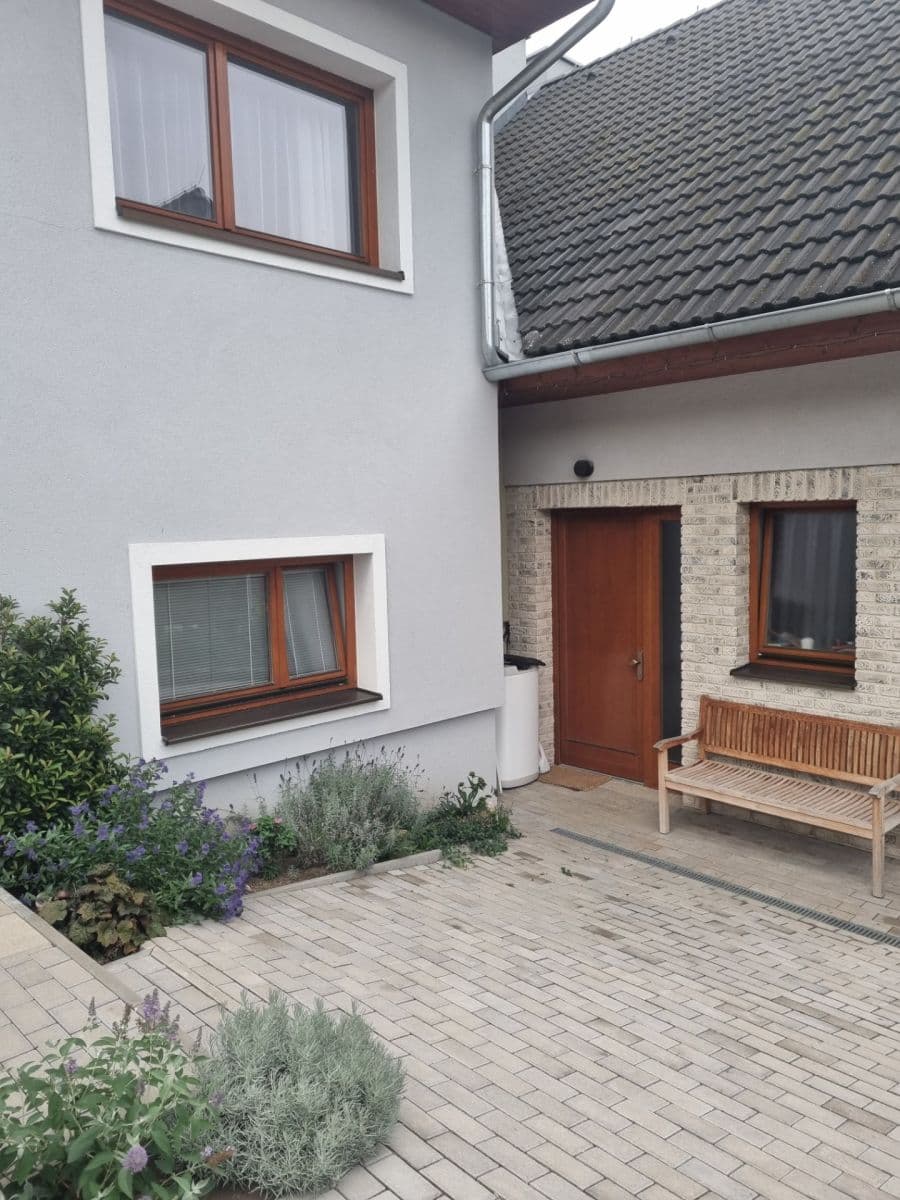 Pronájem bytu 5+kk 166 m², Na Výsluní, Tuchoměřice, Středočeský kraj Pronájem bytu 5+kk 166 m², Na Výsluní, Tuchoměřice, Středočeský kraj