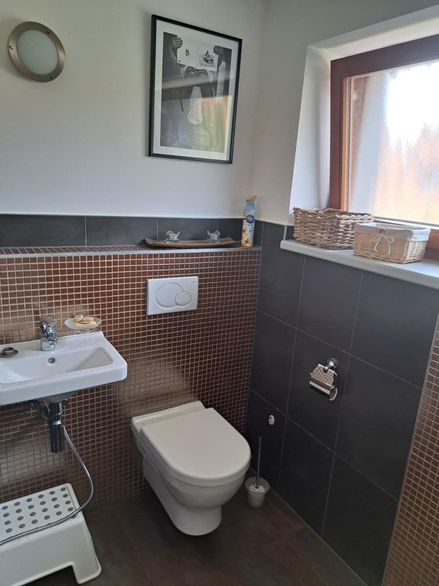 Pronájem bytu 5+kk 166 m², Na Výsluní, Tuchoměřice, Středočeský kraj Pronájem bytu 5+kk 166 m², Na Výsluní, Tuchoměřice, Středočeský kraj