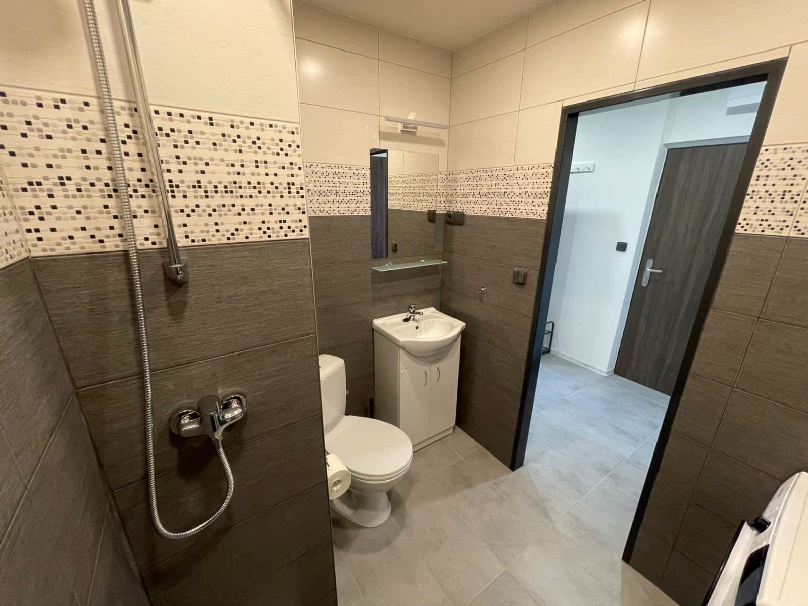 Prodej bytu 2+kk 34 m², Americká, Kladno, Středočeský kraj Prodej bytu 2+kk 34 m², Americká, Kladno, Středočeský kraj