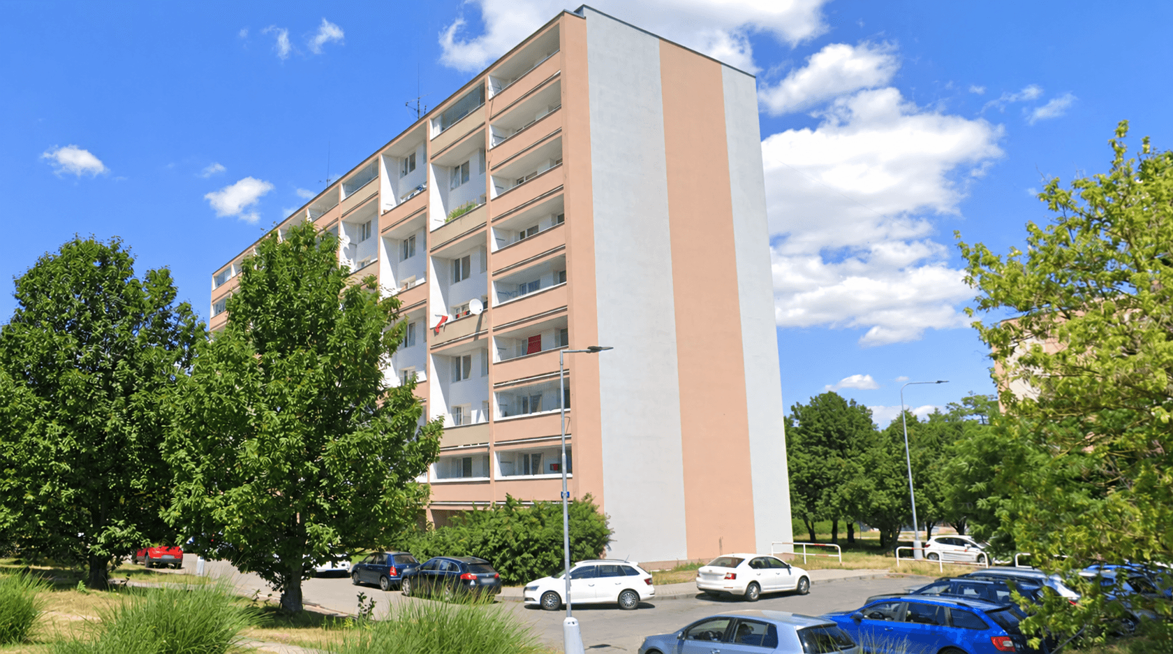 Prodej bytu 2+kk 34 m², Americká, Kladno, Středočeský kraj Prodej bytu 2+kk 34 m², Americká, Kladno, Středočeský kraj