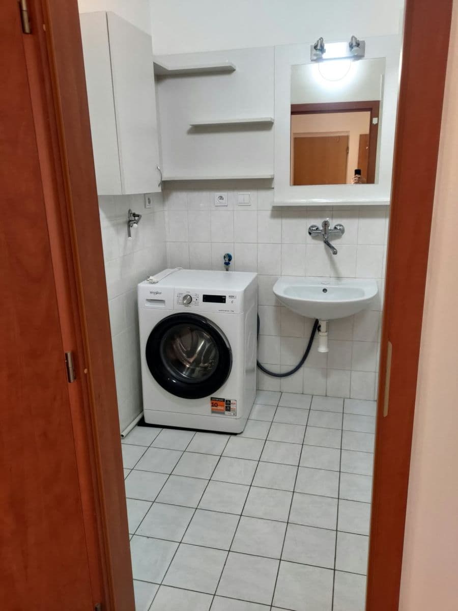 Pronájem bytu 3+kk 74 m², Jihlavská, Praha, Praha Pronájem bytu 3+kk 74 m², Jihlavská, Praha, Praha