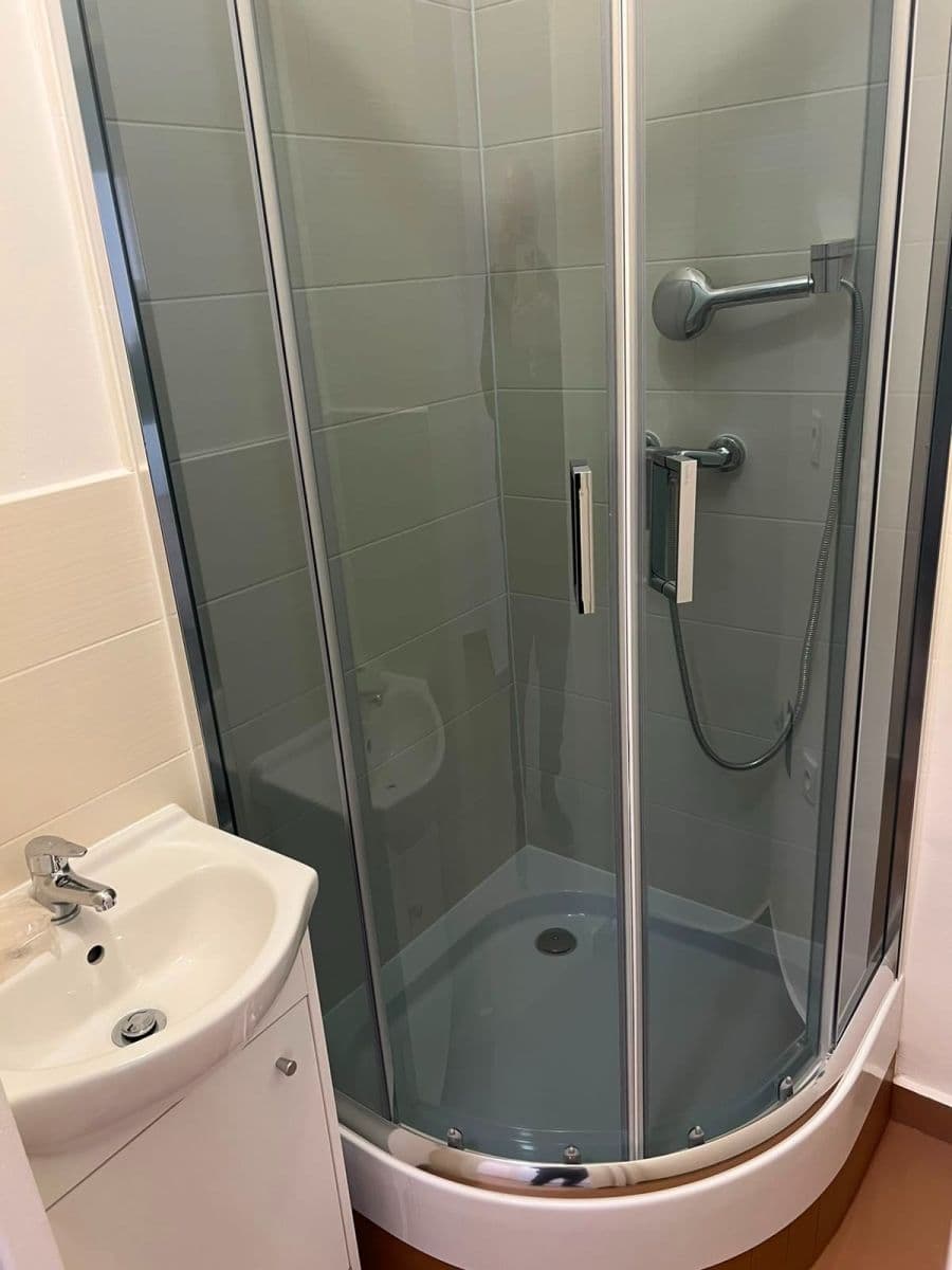 Pronájem bytu 2+1 56 m², Peštukova, Praha, Praha Pronájem bytu 2+1 56 m², Peštukova, Praha, Praha