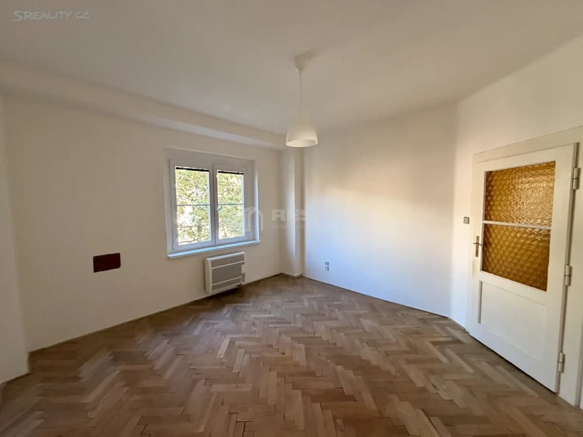 Pronájem bytu 3+1 60 m², Biskupcova, Praha, Praha Pronájem bytu 3+1 60 m², Biskupcova, Praha, Praha