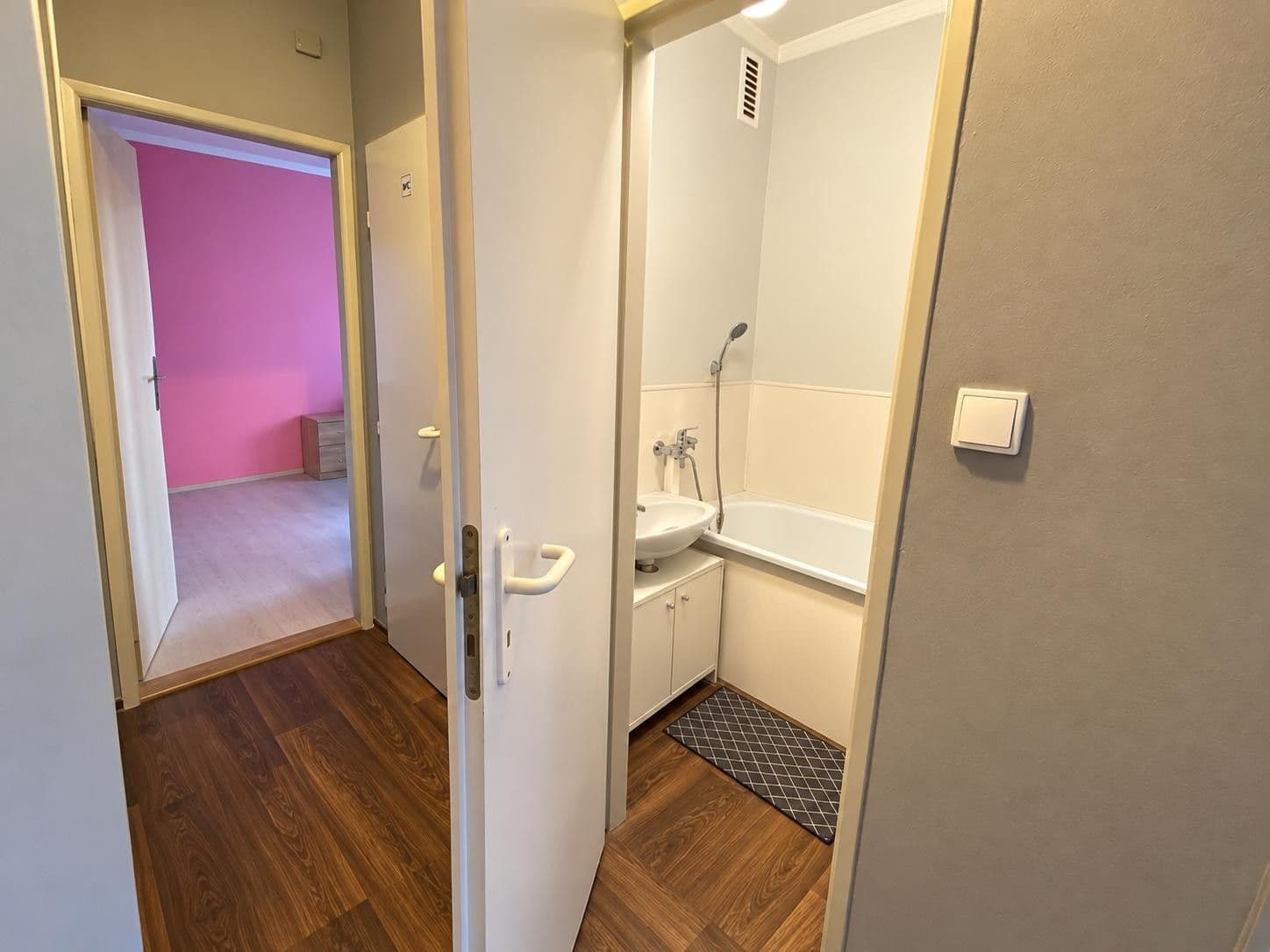 Prodej bytu 2+1 51 m², I. P. Pavlova, Krnov, Moravskoslezský kraj Prodej bytu 2+1 51 m², I. P. Pavlova, Krnov, Moravskoslezský kraj