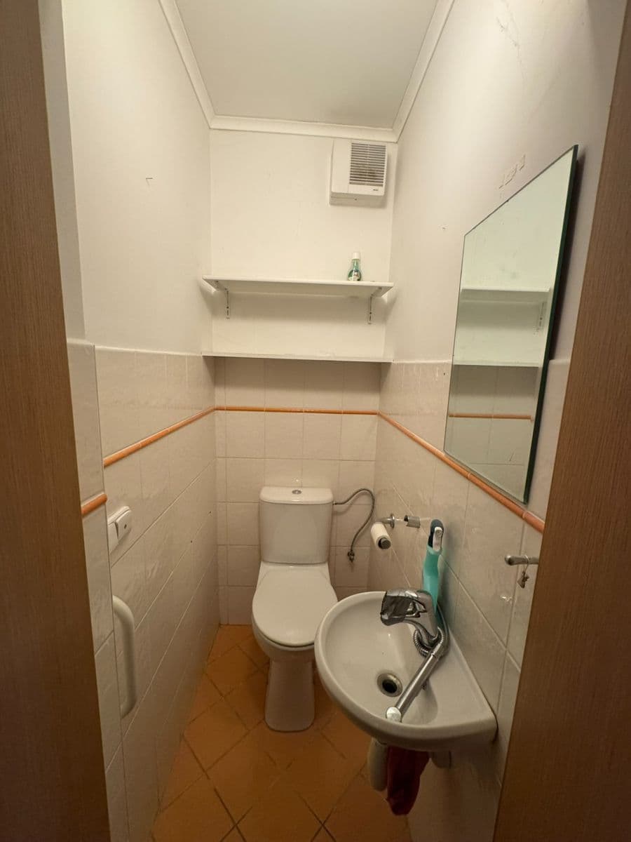 Pronájem bytu 3+kk 84 m², Za Sídlištěm, Dolní Břežany, Středočeský kraj Pronájem bytu 3+kk 84 m², Za Sídlištěm, Dolní Břežany, Středočeský kraj