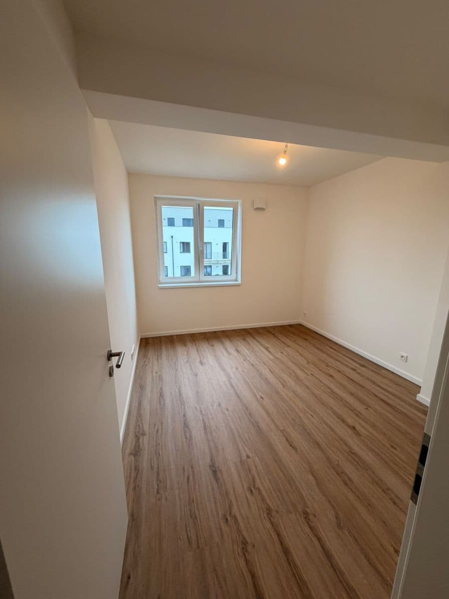 Pronájem bytu 2+kk 46 m², Generála Bočka, Praha, Praha Pronájem bytu 2+kk 46 m², Generála Bočka, Praha, Praha